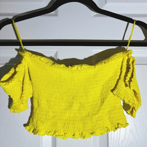 Cropped off-shoulder yellow top - Picture 1 of 4